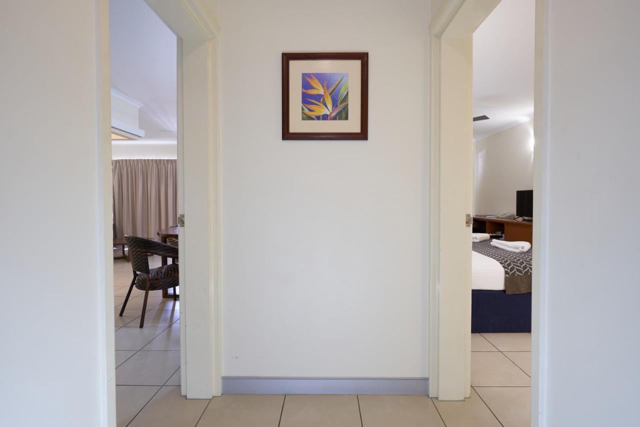 Cairns Queenslander Hotel & Apartments Екстер'єр фото