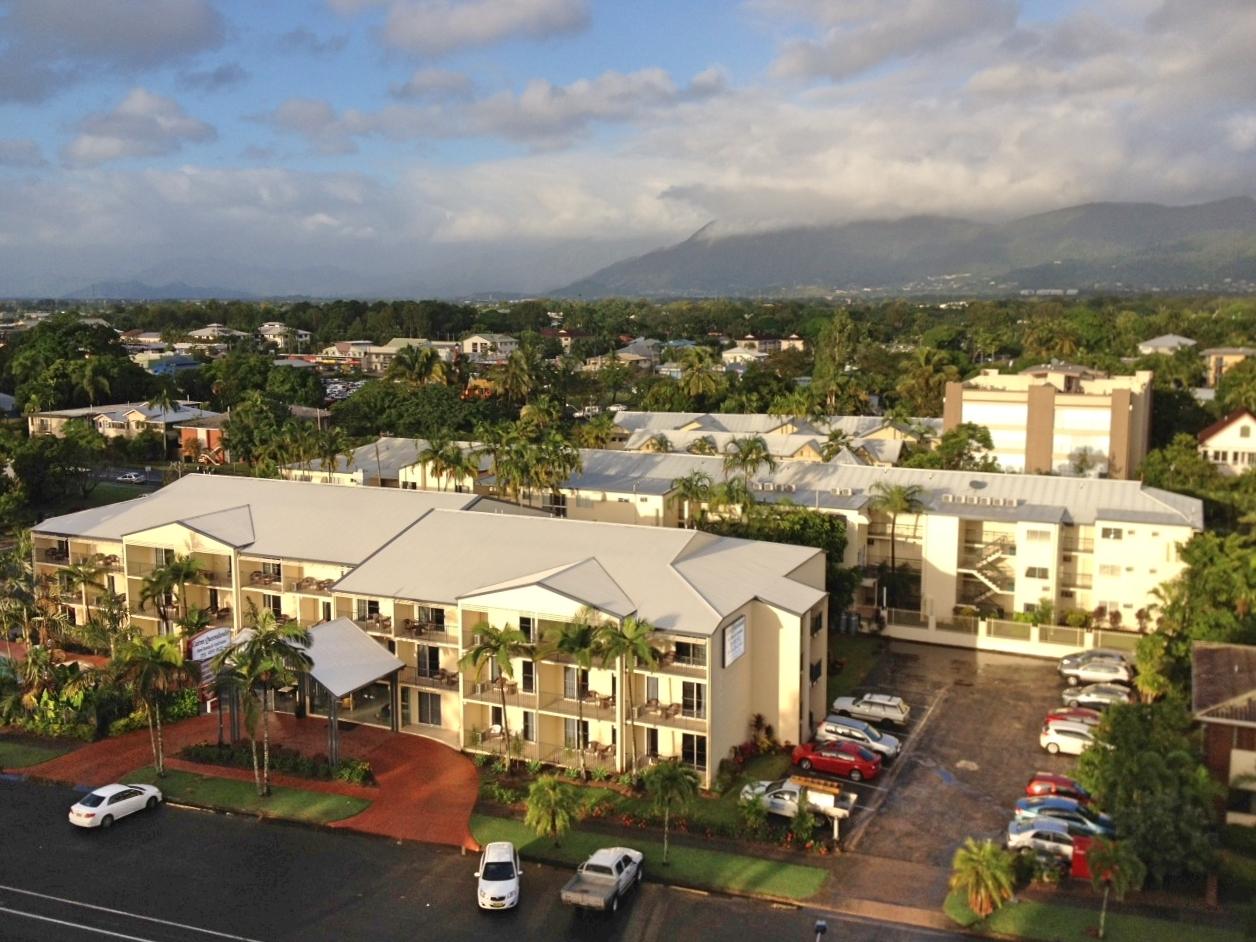 Cairns Queenslander Hotel & Apartments Екстер'єр фото